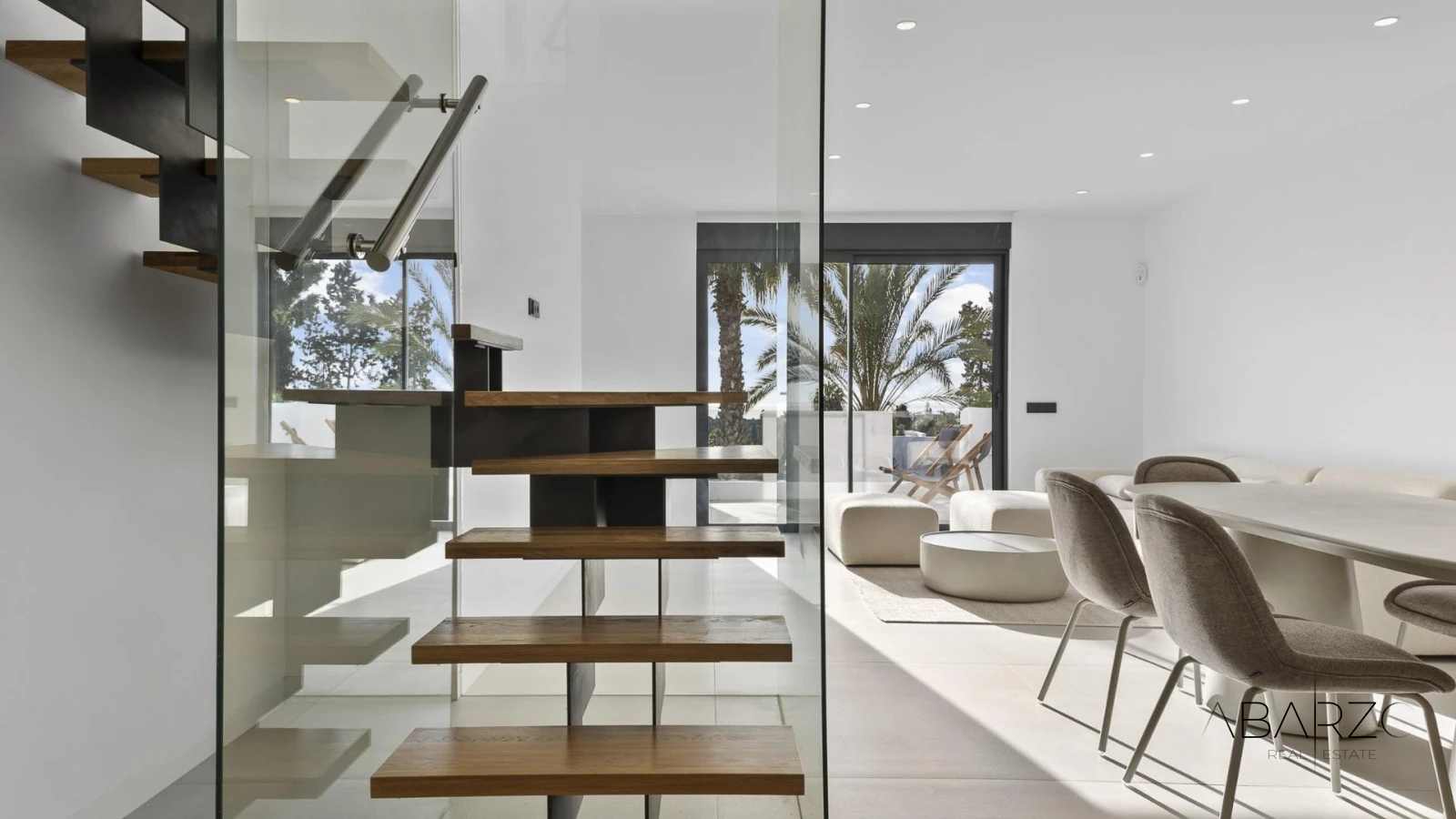 Luxury Duplex Homes in El Paraiso, Estepona-Marbella Area with Sea Views and Private Pools — interior, New Golden Mile, Estepona (7 of 29)