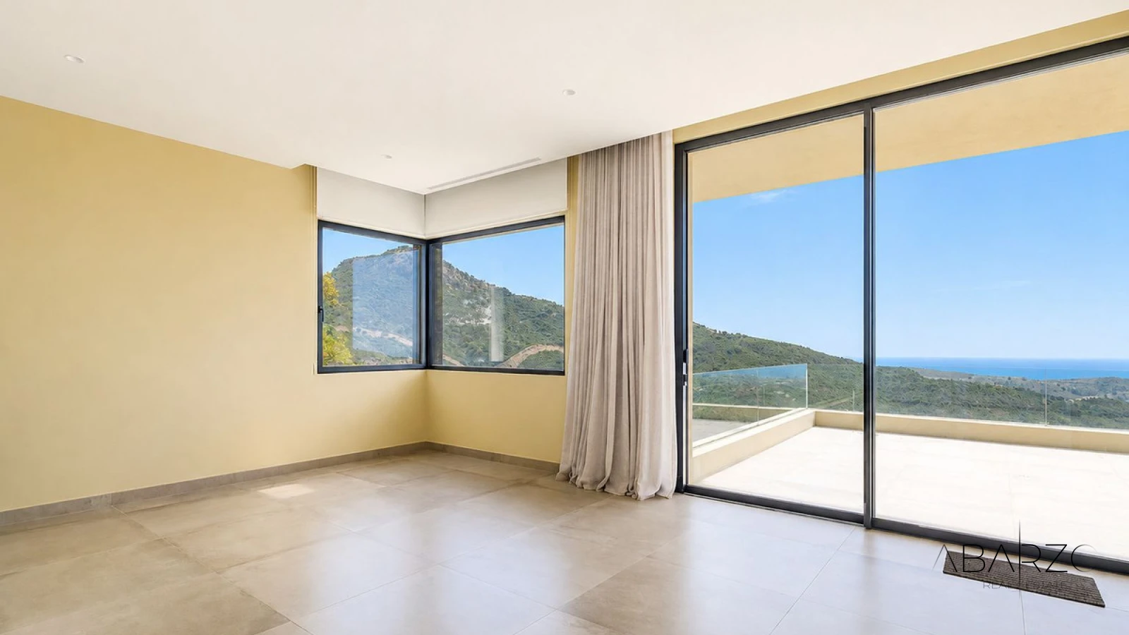 Luxurious Villa in Montemayor, Benahavís with Sea Views and Infinity Pool — interior, Monte Mayor, Benahavís (44 of 49)