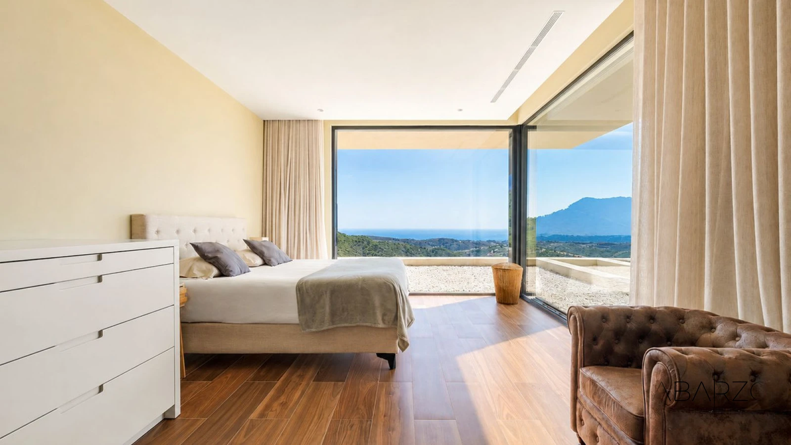 Luxurious Villa in Montemayor, Benahavís with Sea Views and Infinity Pool — interior, Monte Mayor, Benahavís (33 of 49)