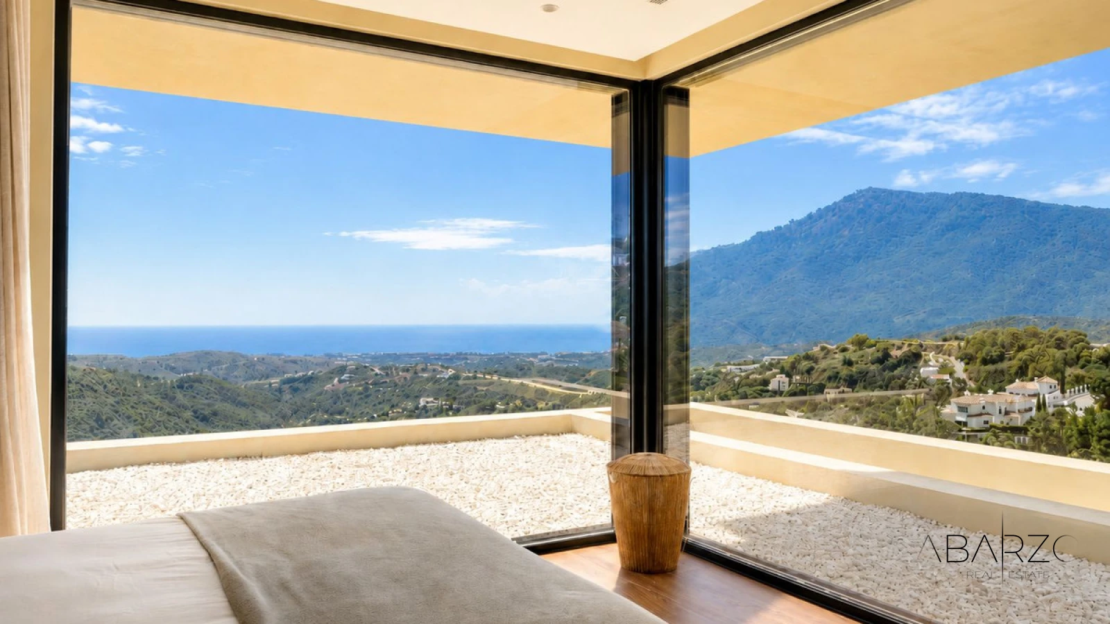 Luxurious Villa in Montemayor, Benahavís with Sea Views and Infinity Pool — interior, Monte Mayor, Benahavís (34 of 49)