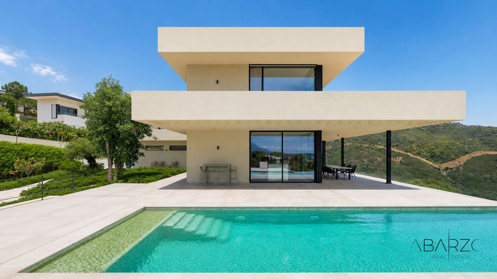 Luxurious Villa in Montemayor, Benahavís with Sea Views and Infinity Pool — interior, Monte Mayor, Benahavís (21 of 49)