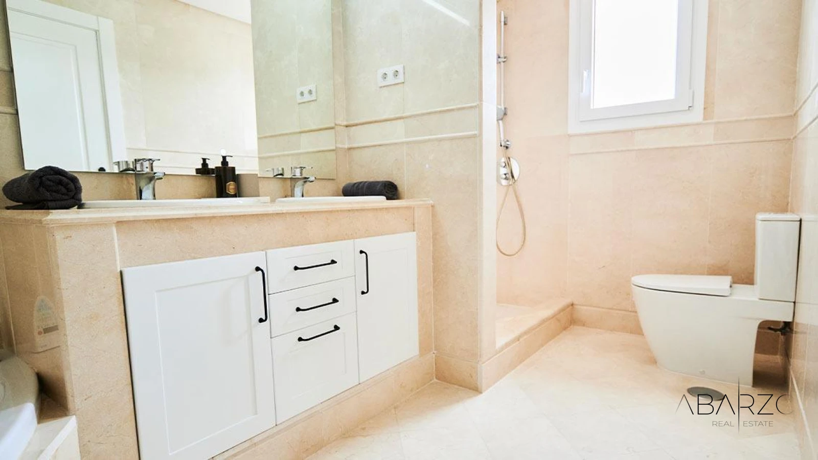 Exclusive Apartments in Nueva Andalucía, Marbella with Resort Amenities — interior, Nueva Andalucia, Marbella (23 of 29)