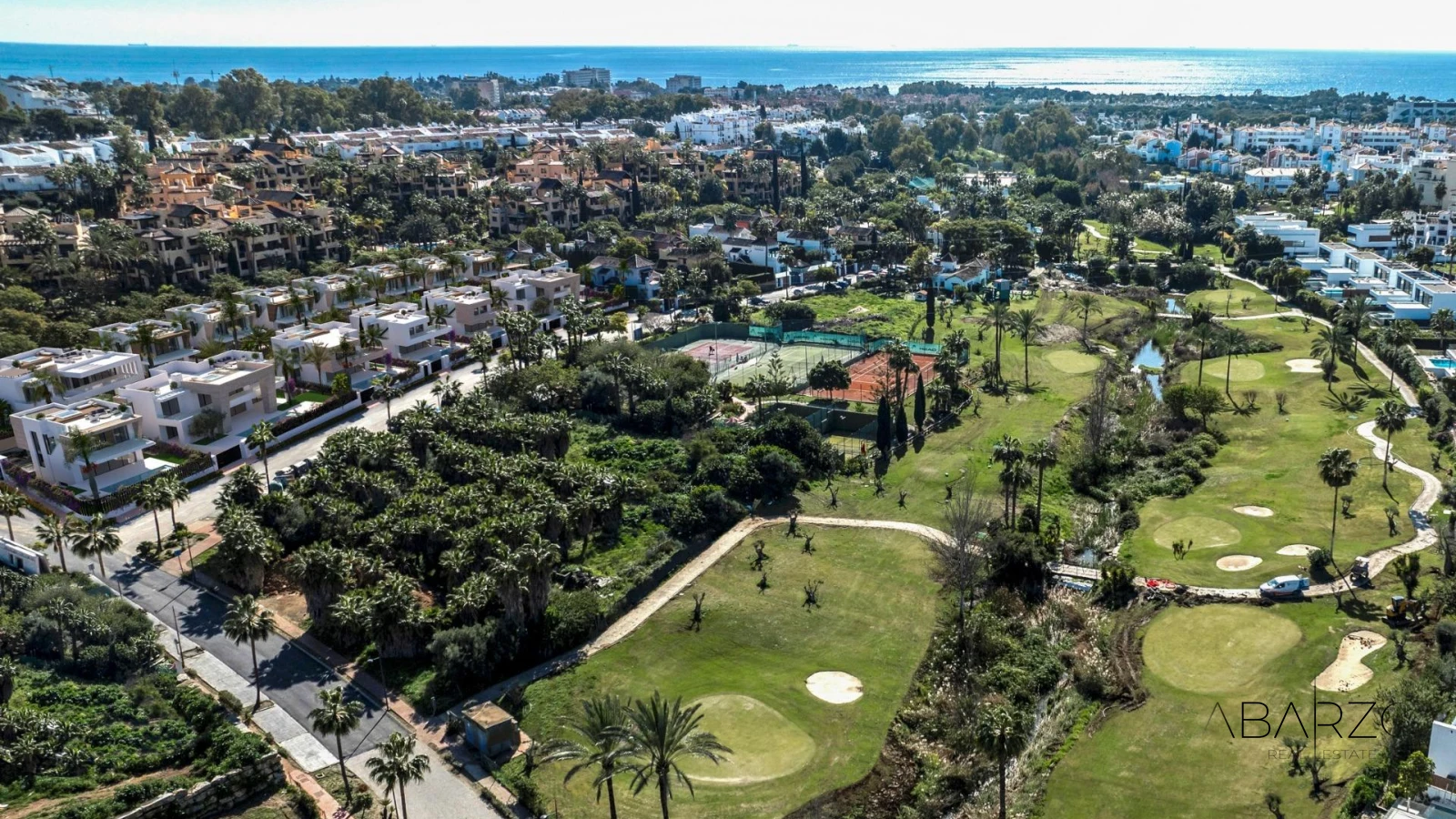 Exclusive New Build Villas in Estepona near El Campanario Golf with Private Pool and Panoramic Views — interior, New Golden Mile, Estepona (12 of 17)