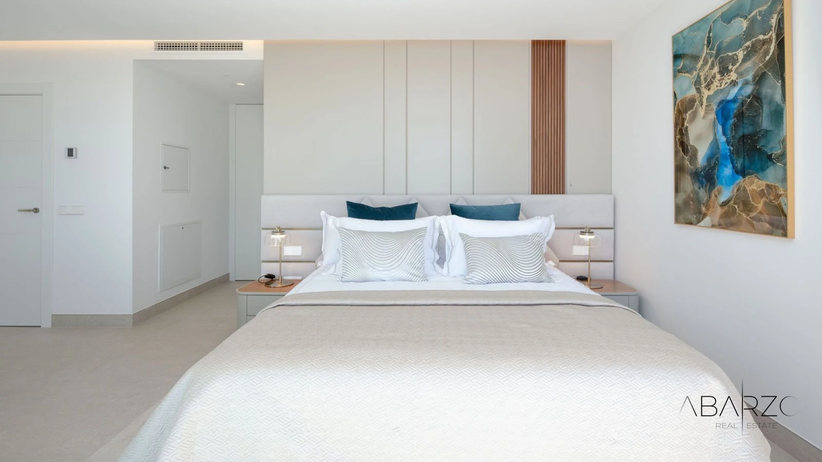 Brand New Luxury Villa in Elviria Marbella with Panoramic Sea Views — interior, Marbella East, Marbella (18 of 49)
