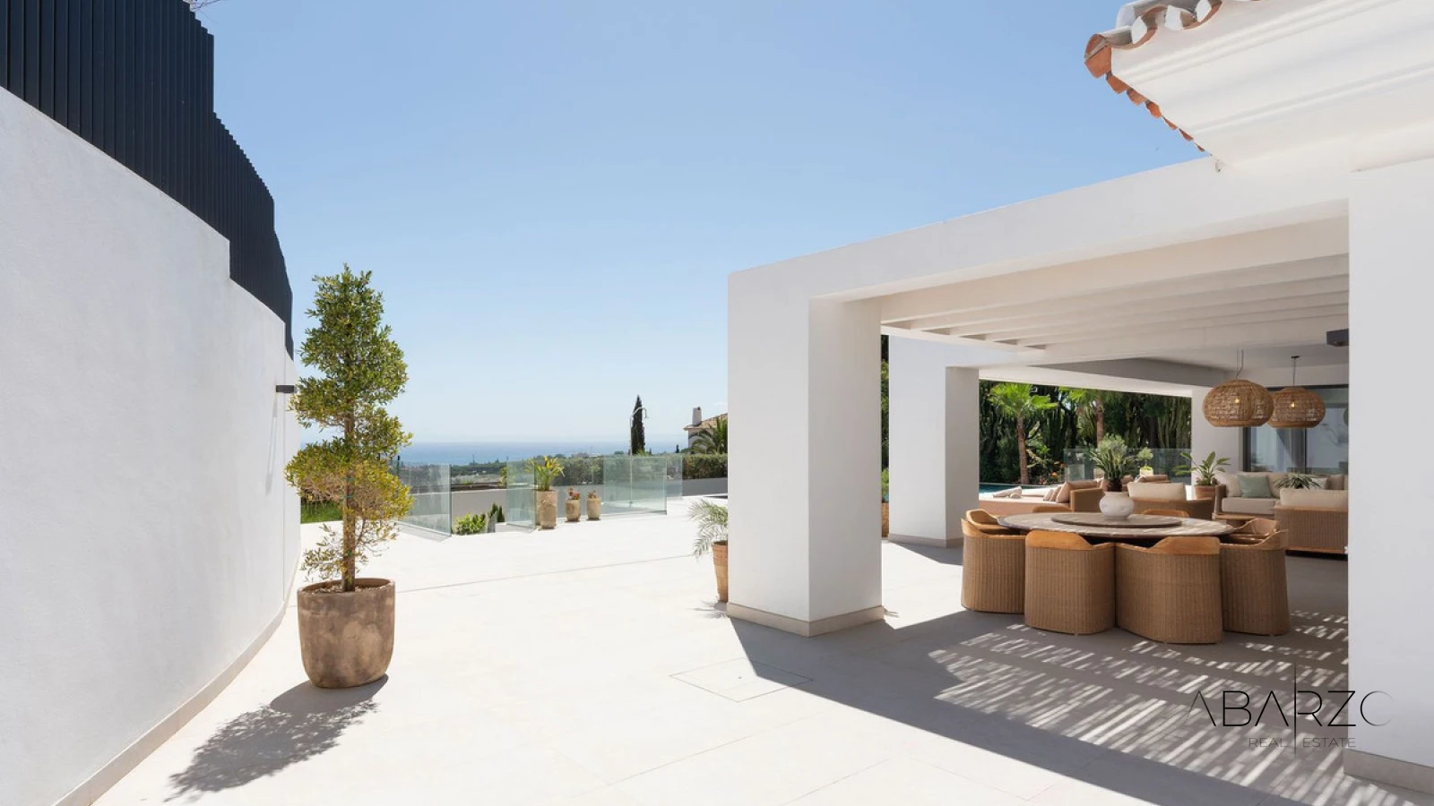 Brand New Luxury Villa in Elviria Marbella with Panoramic Sea Views — interior, Marbella East, Marbella (34 of 49)