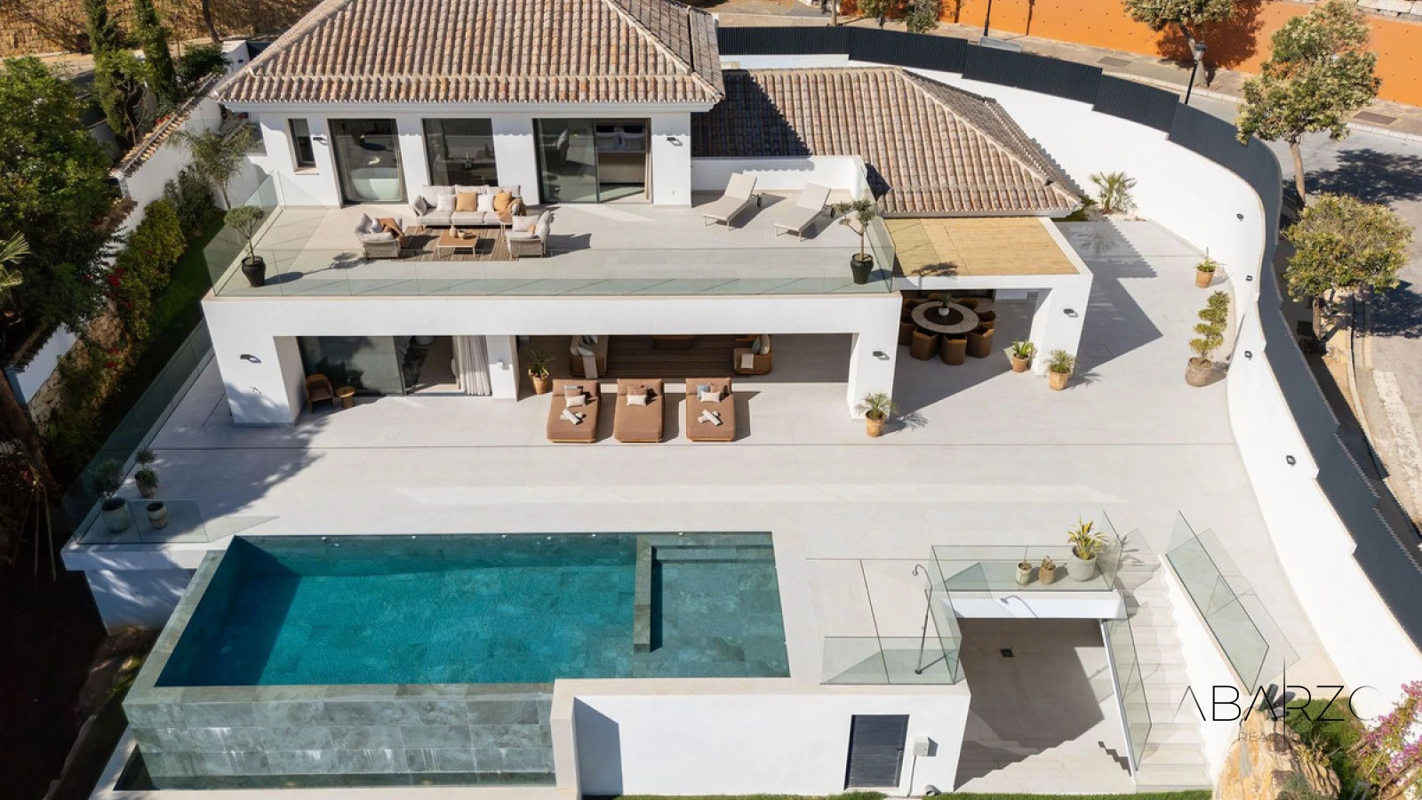 Brand New Luxury Villa in Elviria Marbella with Panoramic Sea Views — interior, Marbella East, Marbella (46 of 49)