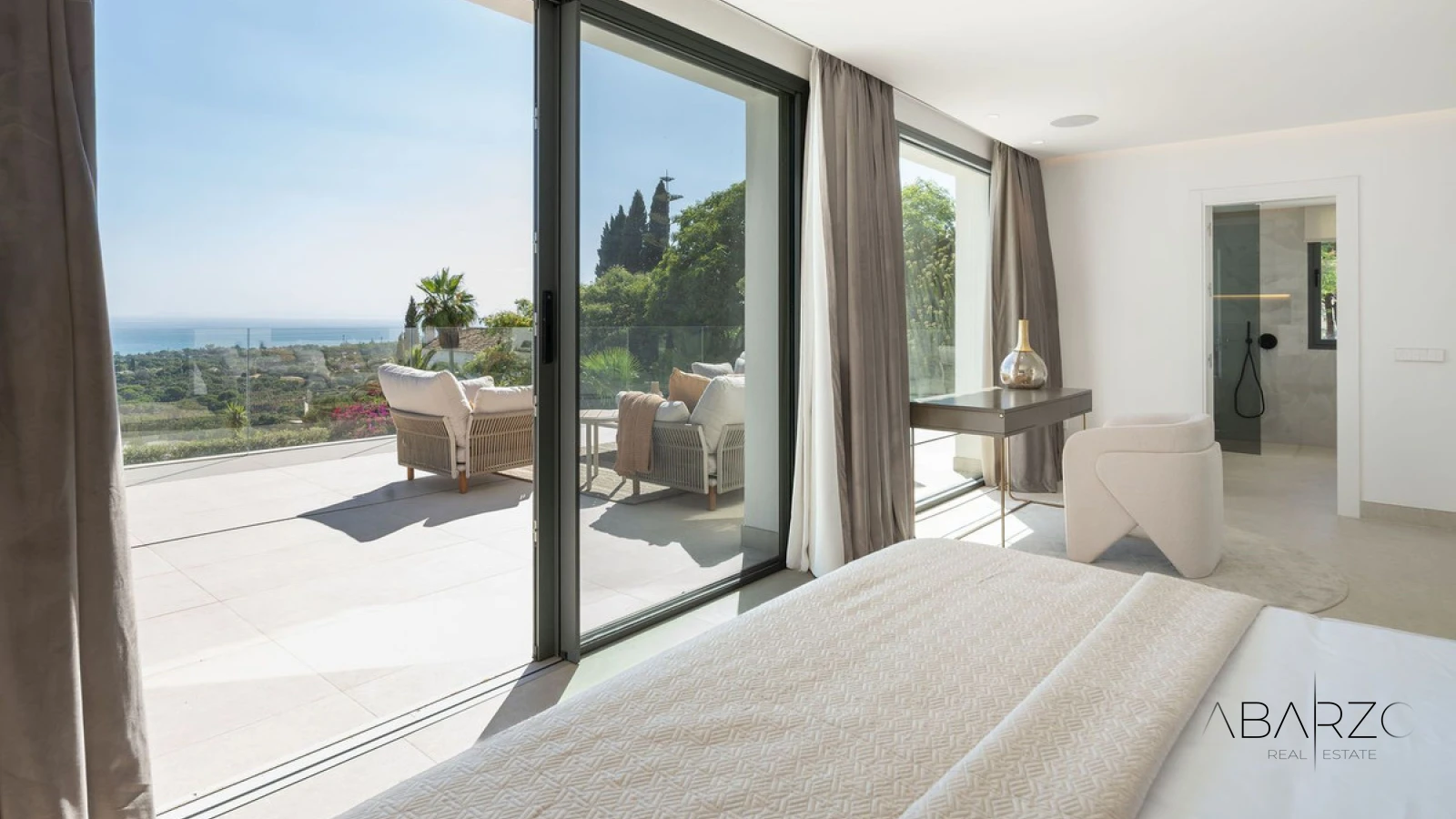 Brand New Luxury Villa in Elviria Marbella with Panoramic Sea Views — interior, Marbella East, Marbella (21 of 49)
