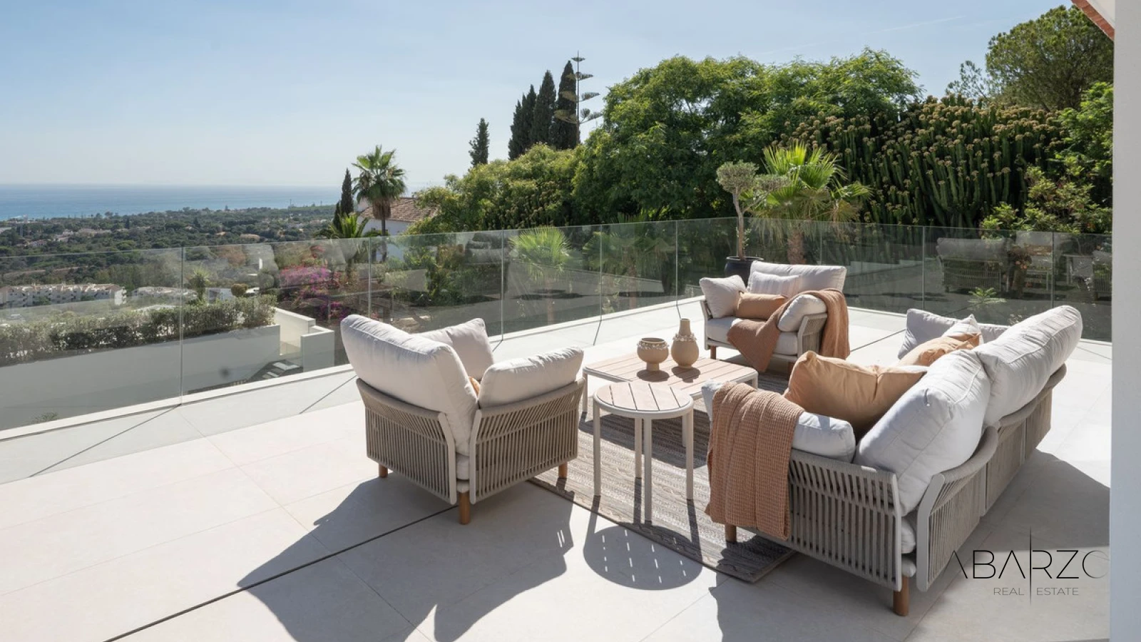 Brand New Luxury Villa in Elviria Marbella with Panoramic Sea Views — interior, Marbella East, Marbella (32 of 49)