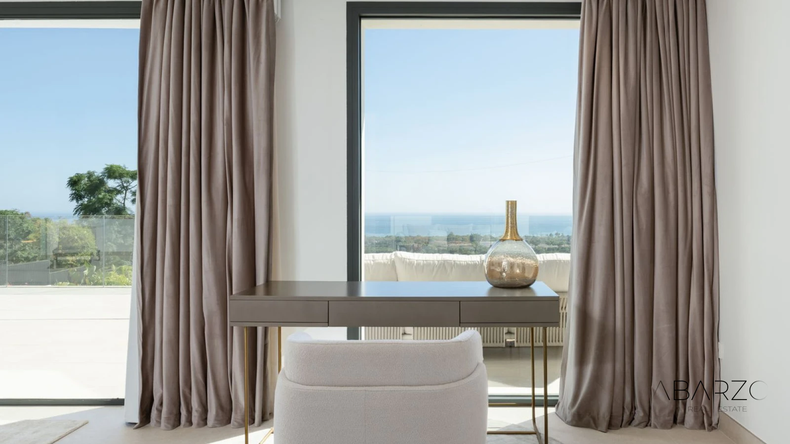 Brand New Luxury Villa in Elviria Marbella with Panoramic Sea Views — interior, Marbella East, Marbella (15 of 49)