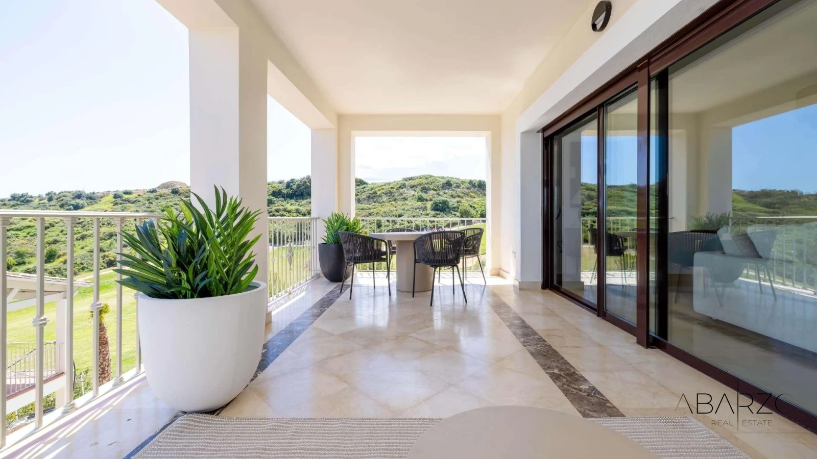 Altoasis - Modern Mediterranean Townhouses and Villas with Sea and Golf Views in Estepona — interior, Valle Romano, Estepona (7 of 16)