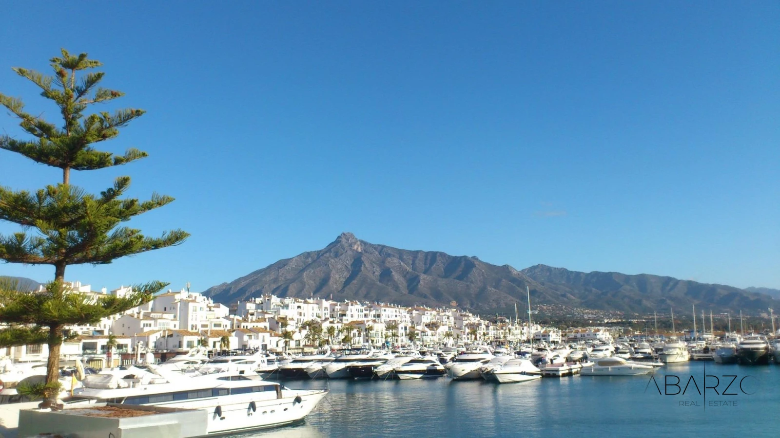 Exclusive Residential Complex in Nueva Andalucía, Marbella with Pools and Golf Views — interior, Nueva Andalucia, Marbella (10 of 14)
