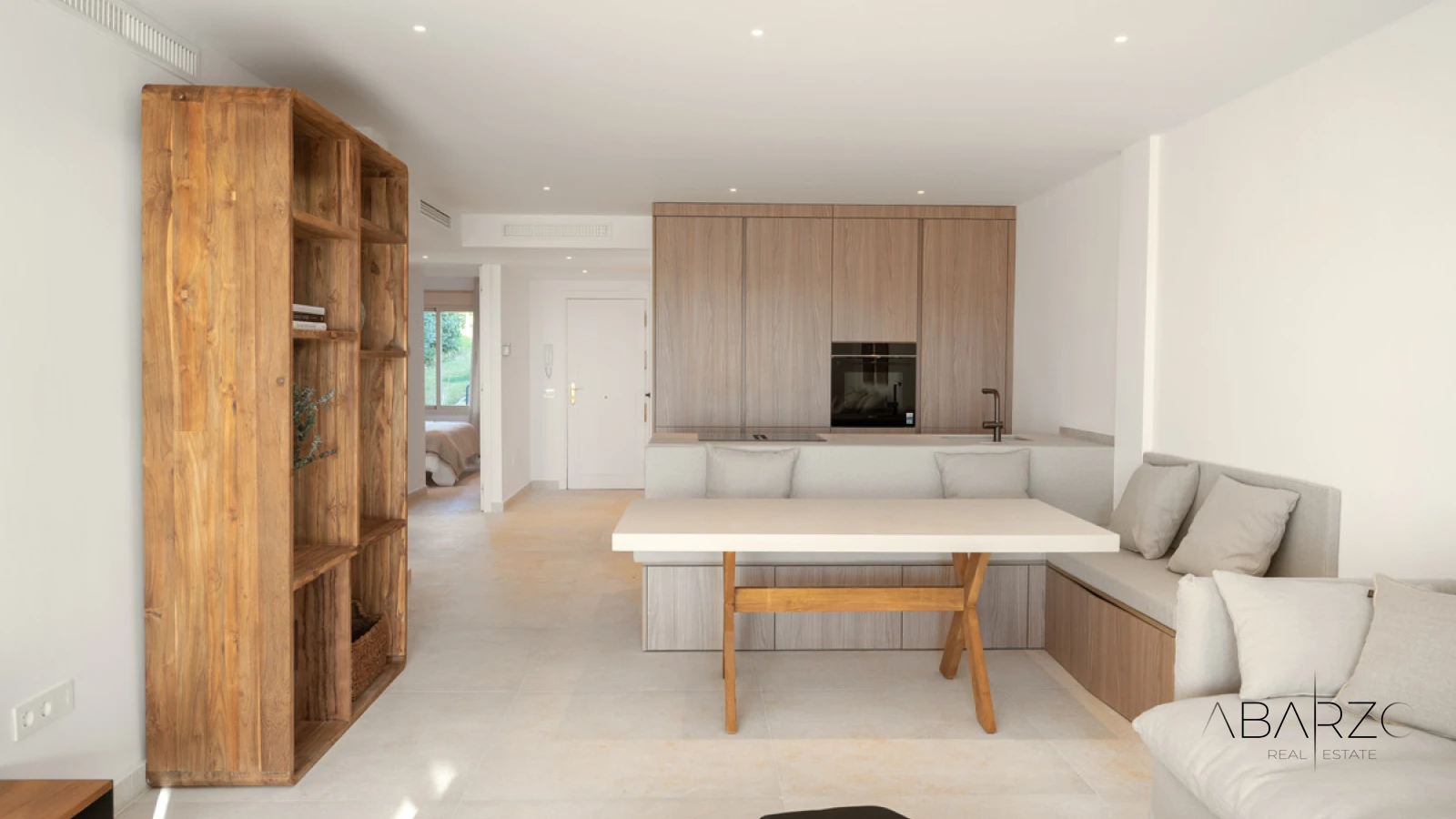 Stunning 3-Bedroom Apartment with Sea Views in Nueva Andalucía, Marbella — interior, Nueva Andalucía, Marbella (15 of 41)