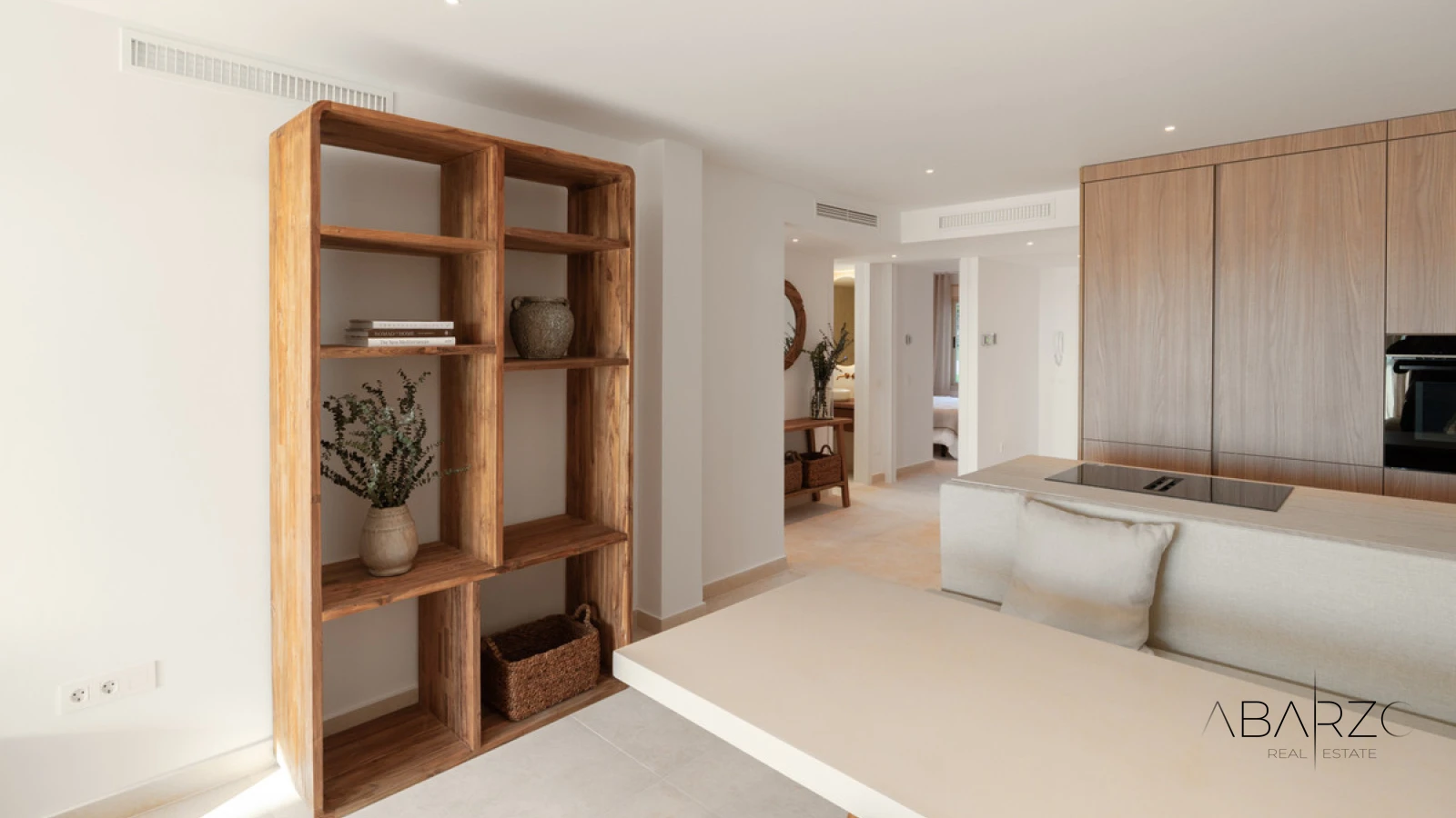 Stunning 3-Bedroom Apartment with Sea Views in Nueva Andalucía, Marbella — interior, Nueva Andalucía, Marbella (5 of 41)