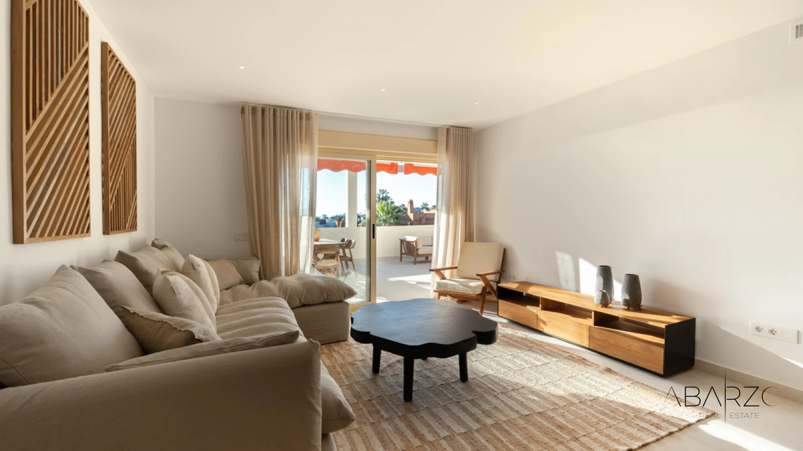 Stunning 3-Bedroom Apartment with Sea Views in Nueva Andalucía, Marbella — interior, Nueva Andalucía, Marbella (13 of 41)