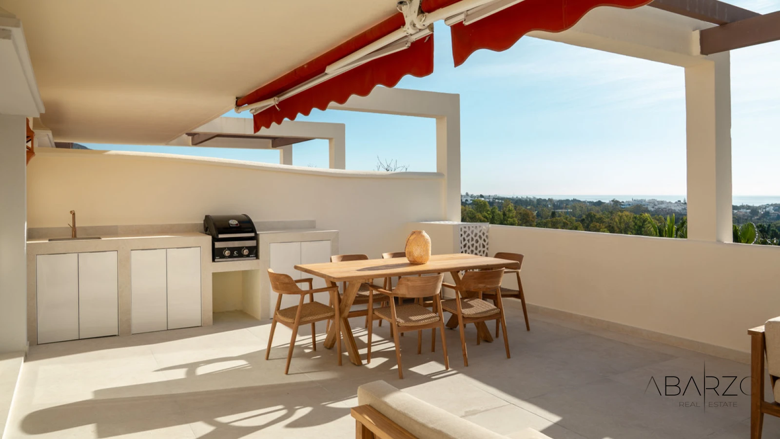 Stunning 3-Bedroom Apartment with Sea Views in Nueva Andalucía, Marbella — interior, Nueva Andalucía, Marbella (24 of 41)