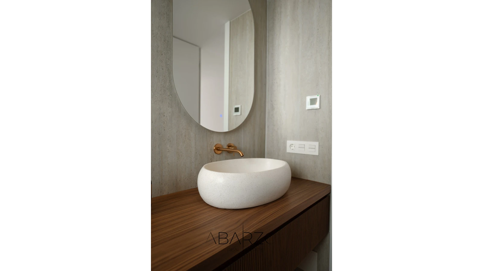 Stunning 3-Bedroom Apartment with Sea Views in Nueva Andalucía, Marbella — interior, Nueva Andalucía, Marbella (35 of 41)