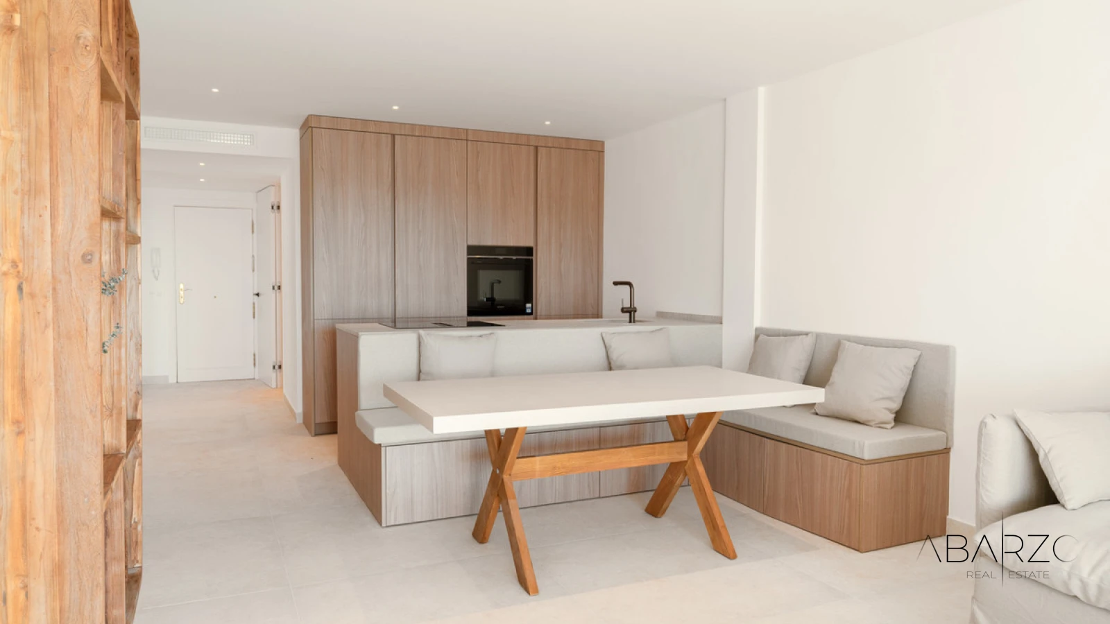 Stunning 3-Bedroom Apartment with Sea Views in Nueva Andalucía, Marbella — interior, Nueva Andalucía, Marbella (3 of 41)