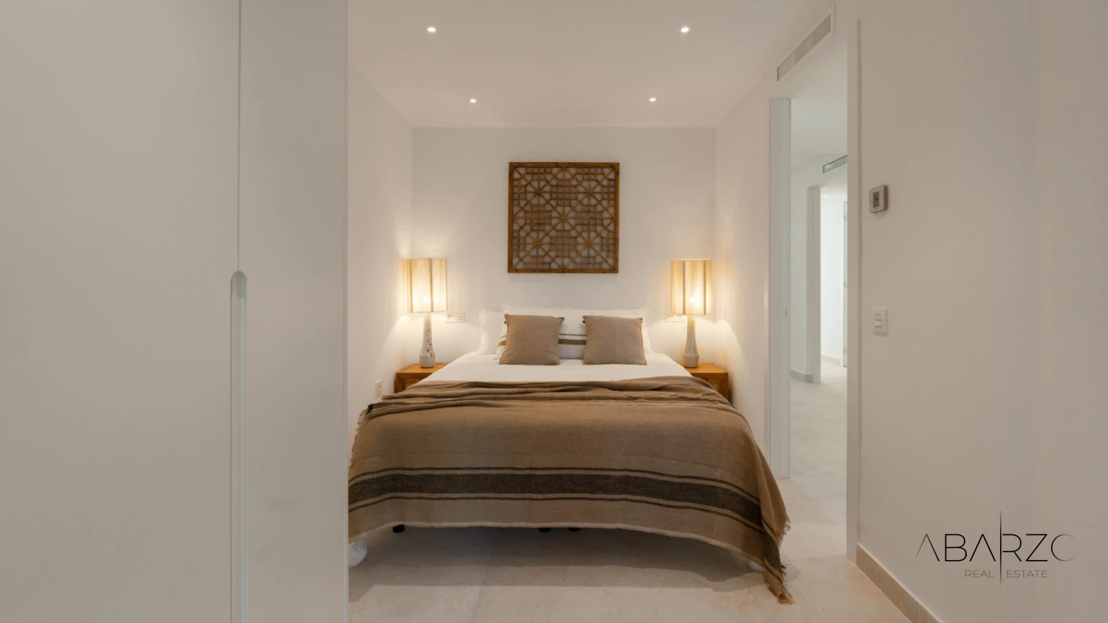 Stunning 3-Bedroom Apartment with Sea Views in Nueva Andalucía, Marbella — interior, Nueva Andalucía, Marbella (37 of 41)