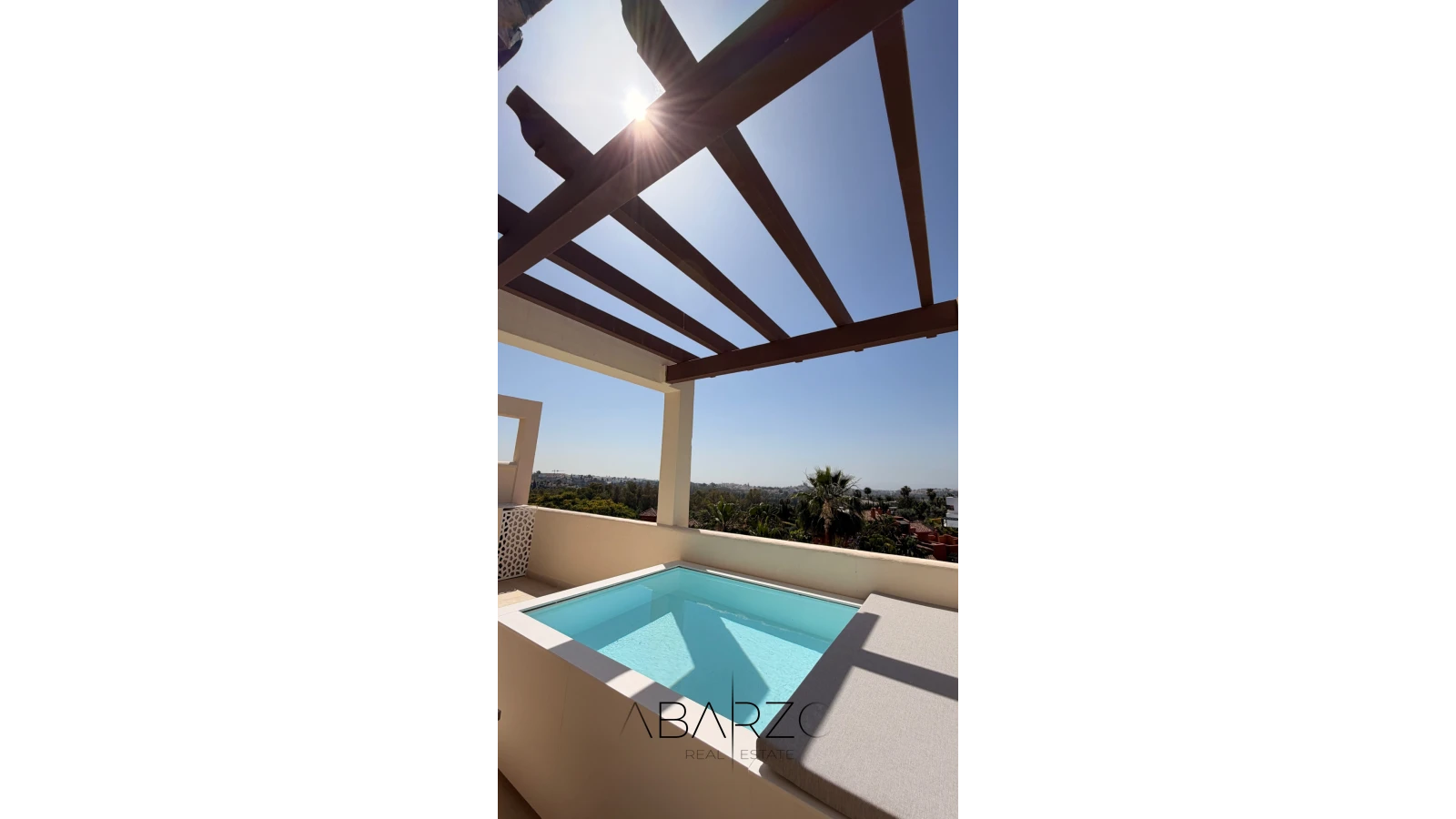 Stunning 3-Bedroom Apartment with Sea Views in Nueva Andalucía, Marbella — interior, Nueva Andalucía, Marbella (26 of 41)