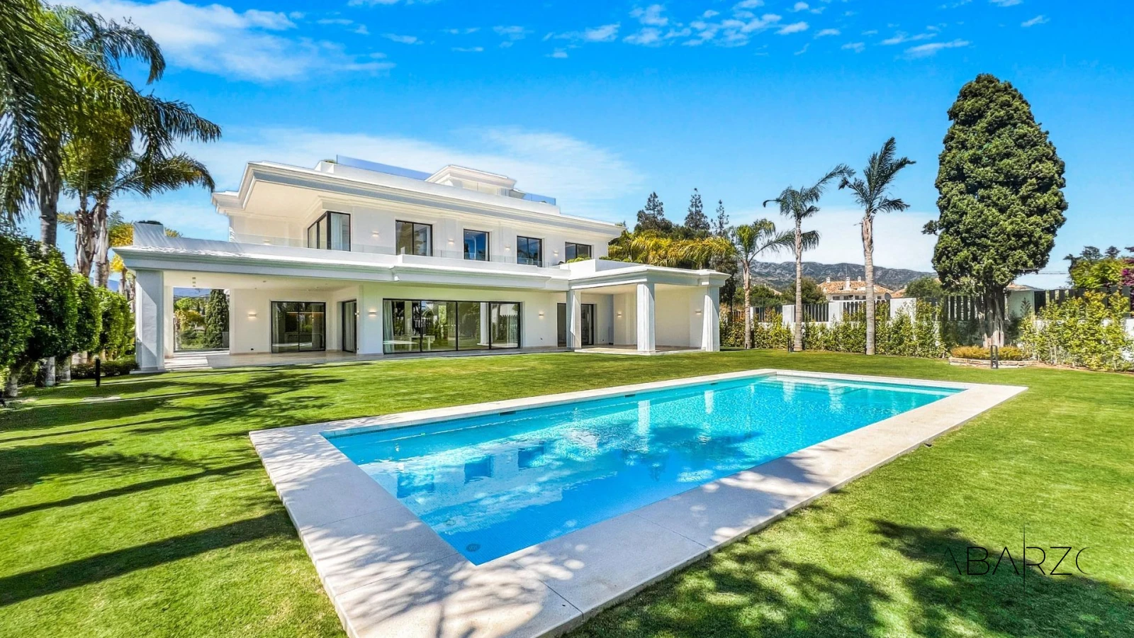 New Build Luxury Villas in Lomas de Marbella Club with Sea Views — luxury property for sale in Golden Mile, Marbella