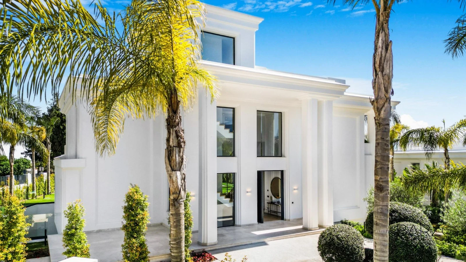 New Build Luxury Villas in Lomas de Marbella Club with Sea Views — interior, Golden Mile, Marbella (4 of 49)