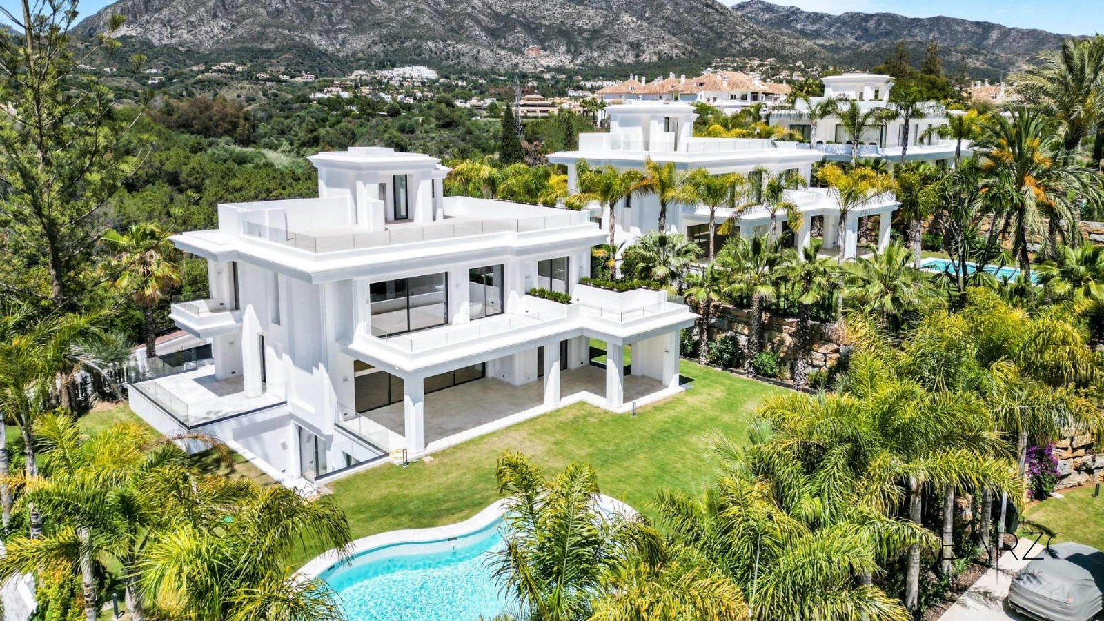 New Build Luxury Villas in Lomas de Marbella Club with Sea Views — interior, Golden Mile, Marbella (2 of 49)