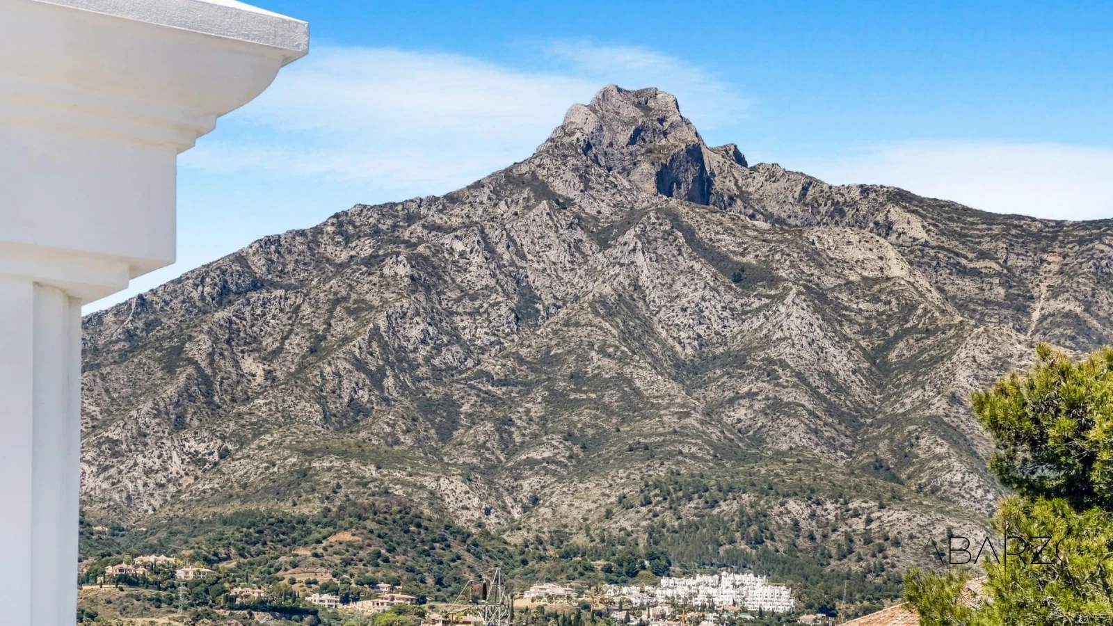 New Build Luxury Villas in Lomas de Marbella Club with Sea Views — interior, Golden Mile, Marbella (45 of 49)