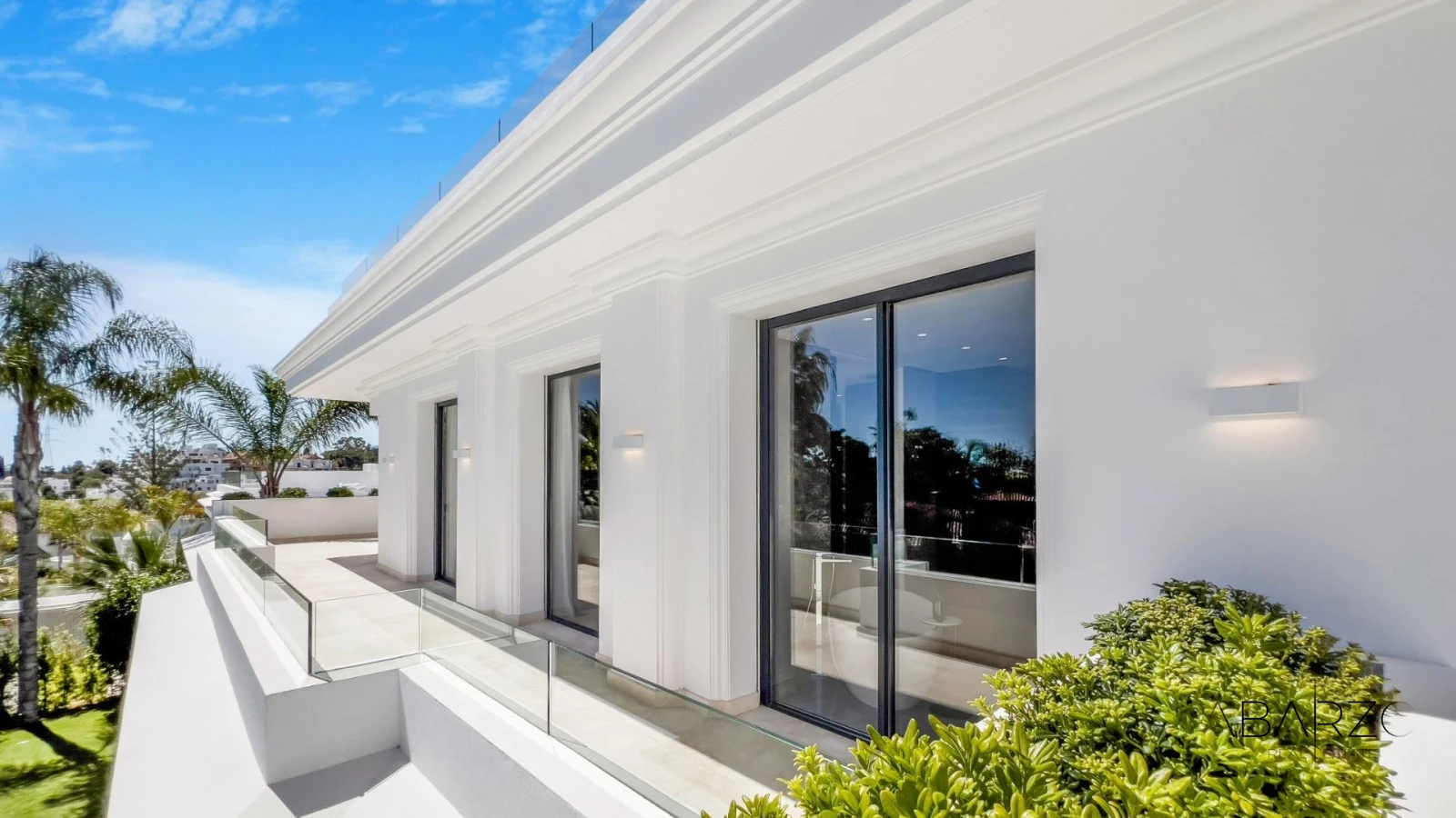 New Build Luxury Villas in Lomas de Marbella Club with Sea Views — interior, Golden Mile, Marbella (31 of 49)