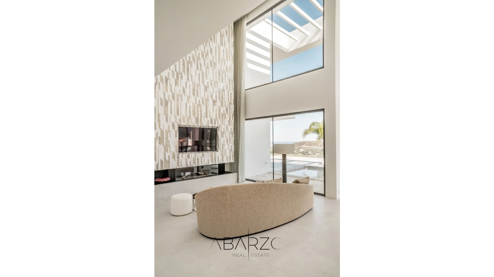 Luxurious 7-Bedroom Villa with Panoramic Sea Views in Marbella Club Golf Resort — interior, Marbella Club Golf Resort, Benahavís (7 of 33)