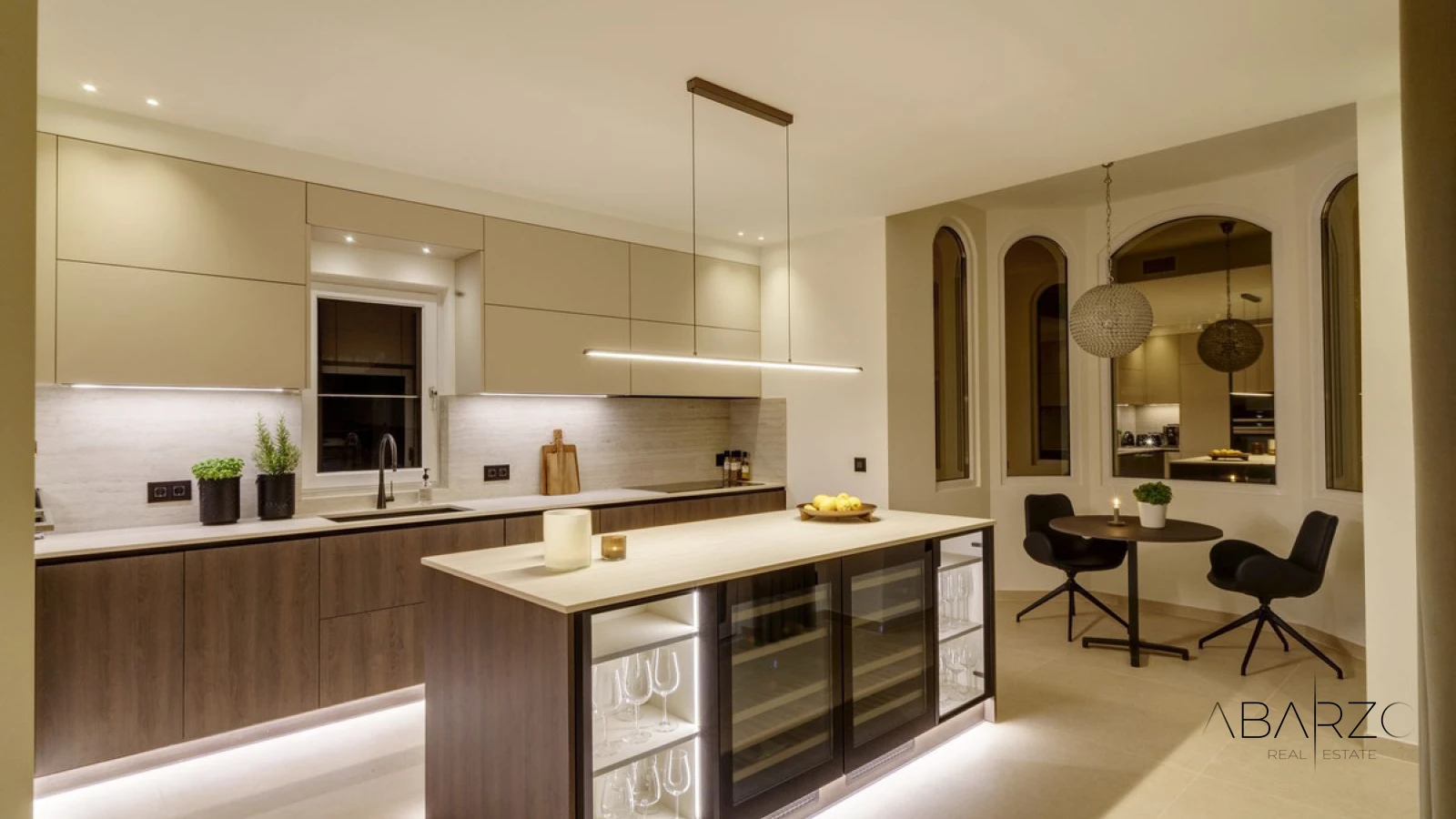 Chalet with Golf Views in Gated Community, Renovated 2024, Pool & Jacuzzi — interior, Nueva Andalucía, Marbella (27 of 27)