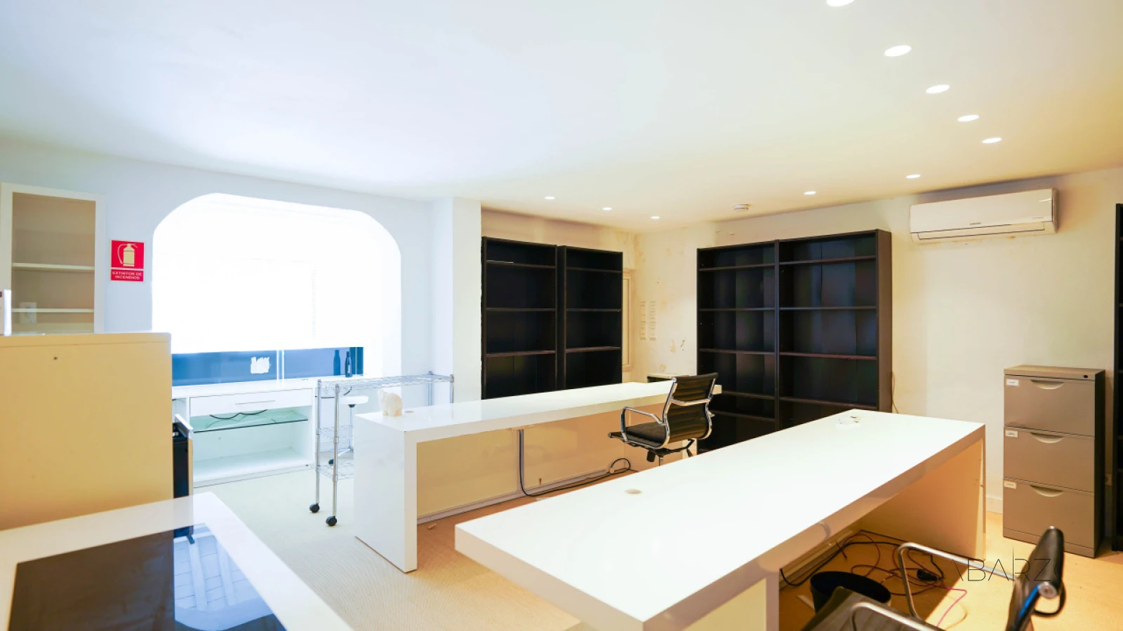 Modern office in San Pedro Pueblo with contemporary design and 150 m² — interior, San Pedro Centro, San Pedro de Alcántara (12 of 32)