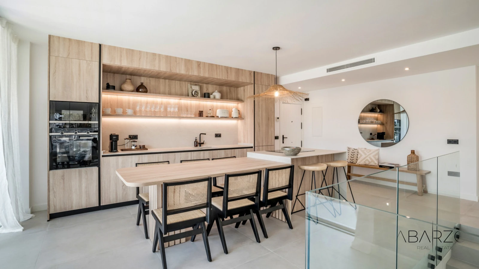 Duplex Apartment in La Quinta with 3 Bedrooms and Nature Views — interior, La Quinta, Benahavís (4 of 14)
