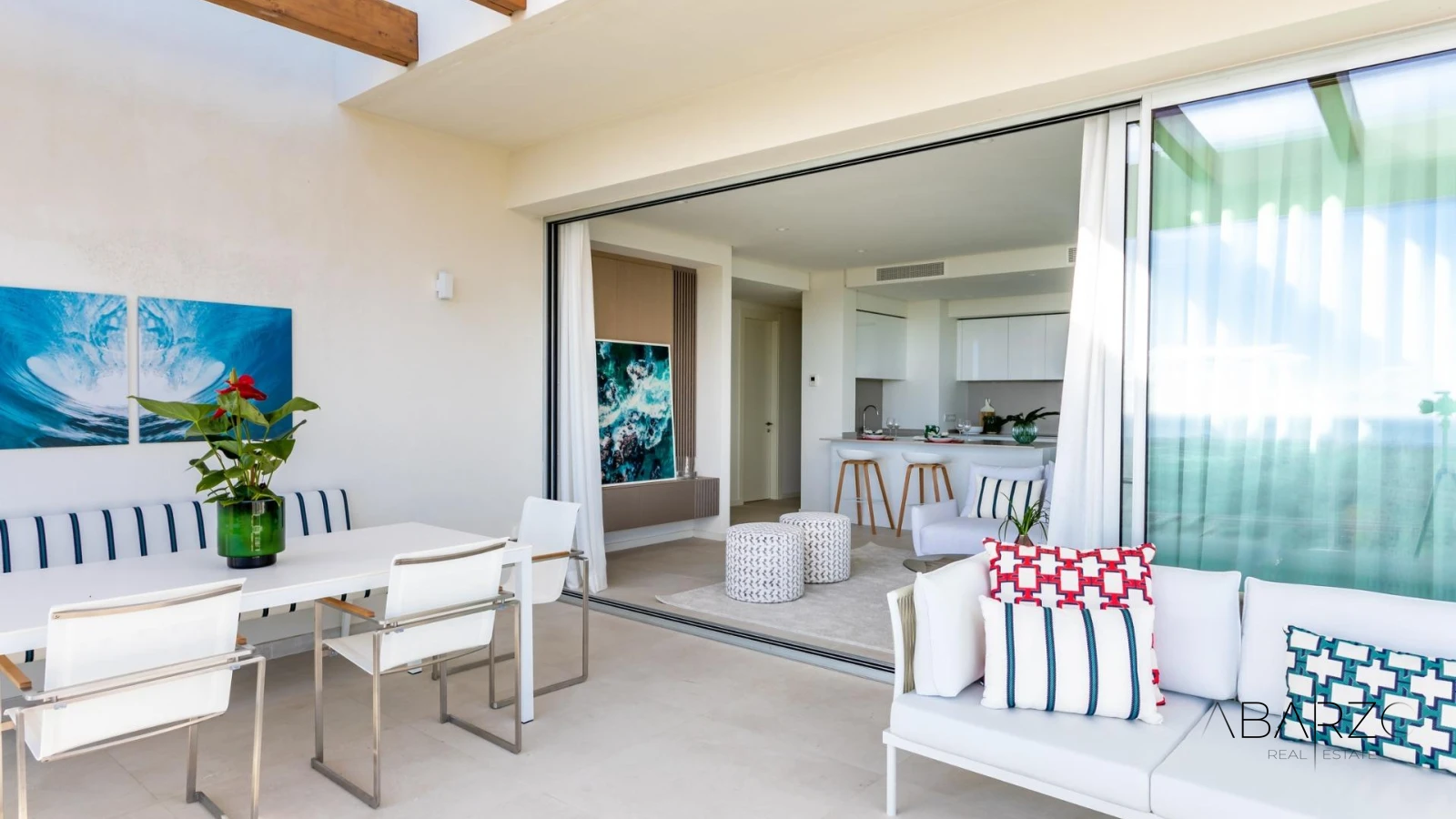 Exclusive penthouses and flats next to Marbella Club Golf with Mediterranean views — interior, Los Flamingos, Benahavís (35 of 45)