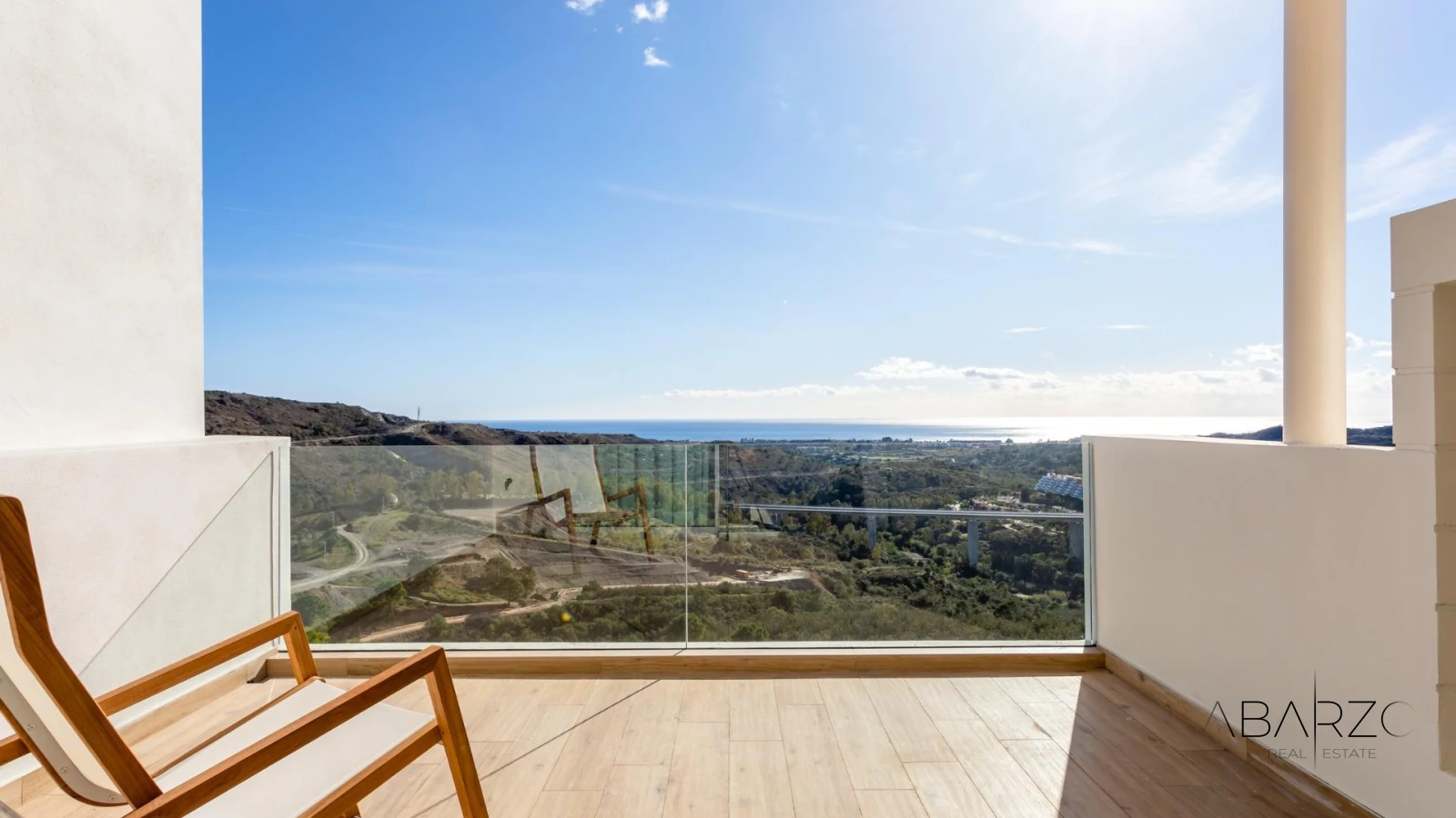 Exclusive penthouses and flats next to Marbella Club Golf with Mediterranean views — interior, Los Flamingos, Benahavís (30 of 45)