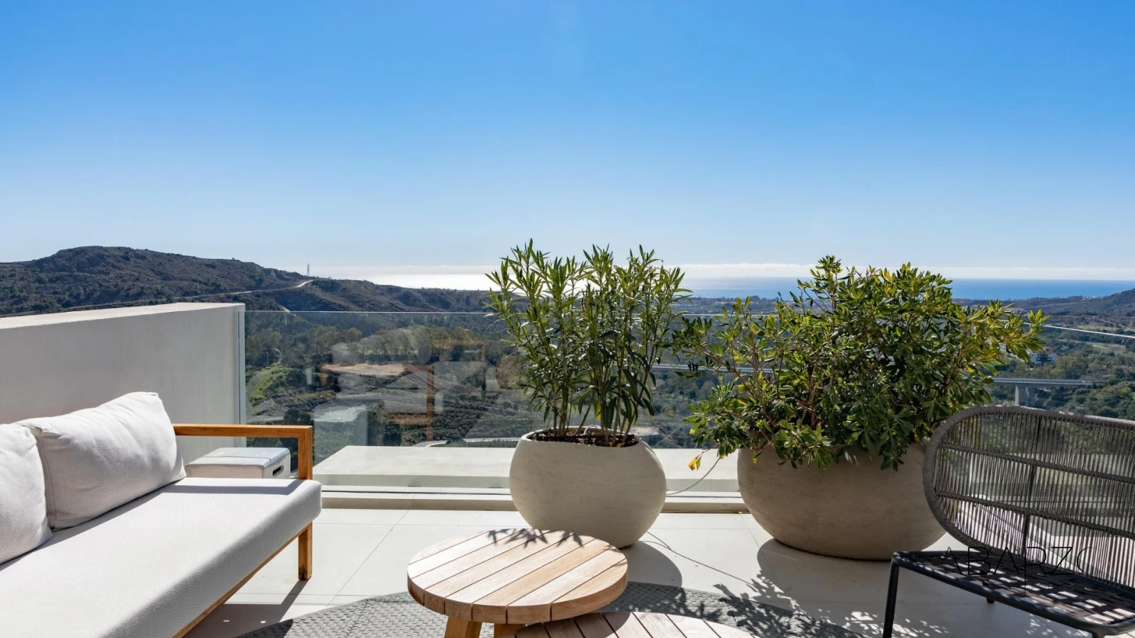 Exclusive penthouses and flats in Marbella Club Golf Resort with Mediterranean views — interior, Marbella Club Golf Resort, Benahavís (12 of 19)