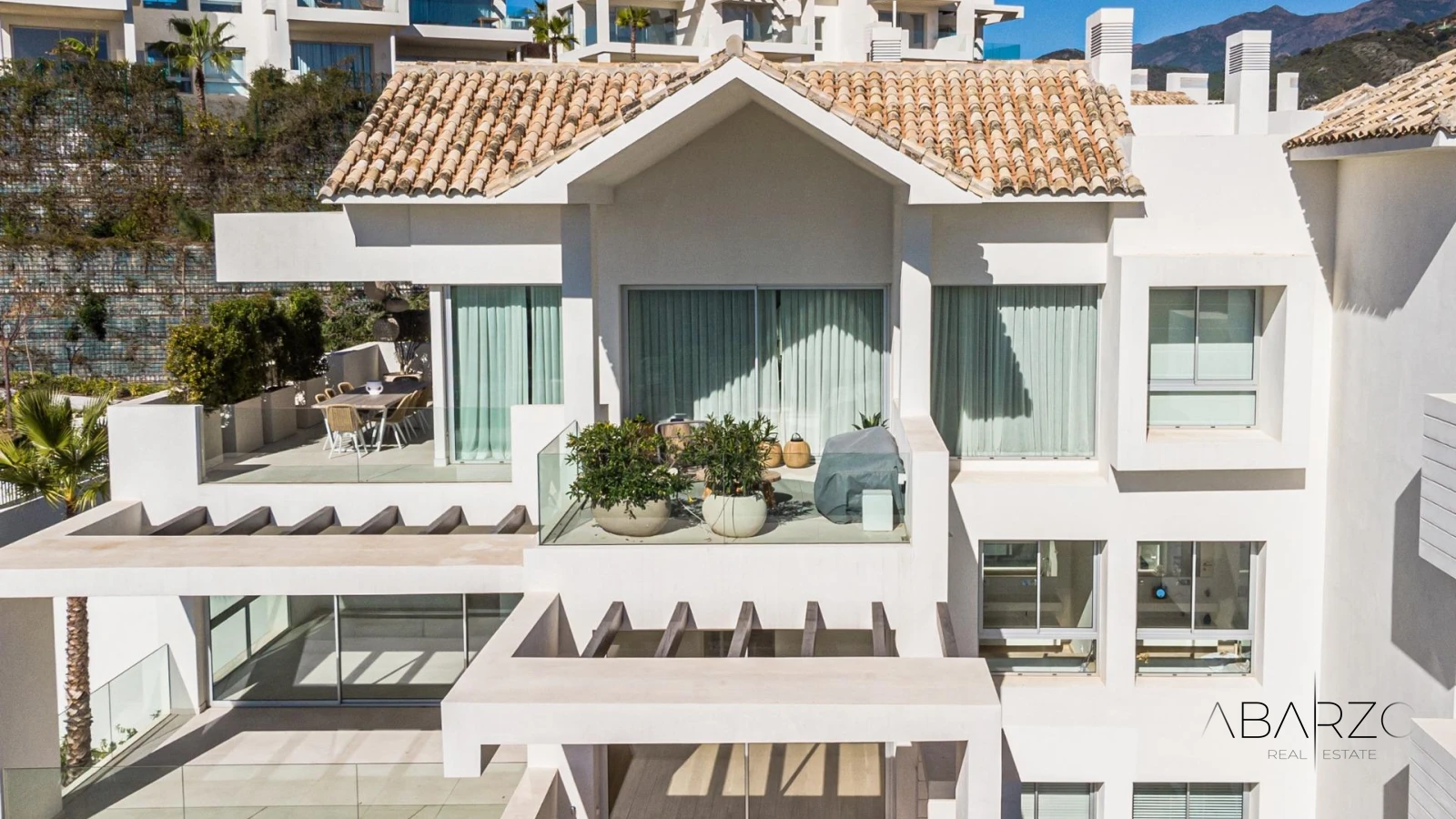 Exclusive penthouses and flats in Marbella Club Golf Resort with Mediterranean views — interior, Marbella Club Golf Resort, Benahavís (8 of 19)