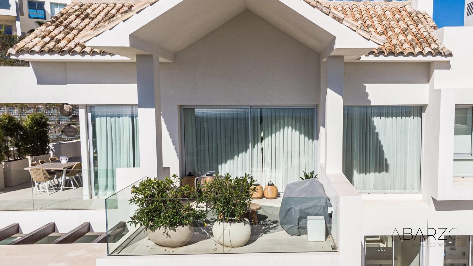 Exclusive penthouses and flats in Marbella Club Golf Resort with Mediterranean views — interior, Marbella Club Golf Resort, Benahavís (9 of 19)