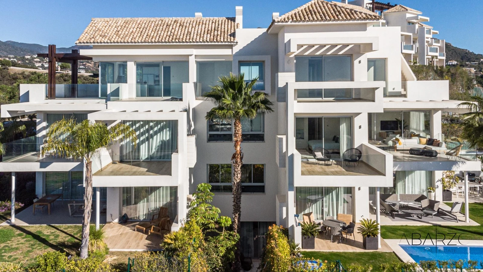 Exclusive penthouses and flats in Marbella Club Golf Resort with Mediterranean views — interior, Marbella Club Golf Resort, Benahavís (23 of 29)