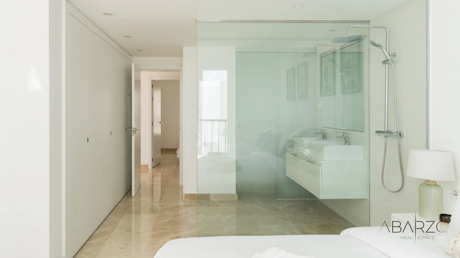 Exclusive 2-Bedroom Penthouse with Sea Views in Costa del Sol — interior, New Golden Mile, Estepona (23 of 29)