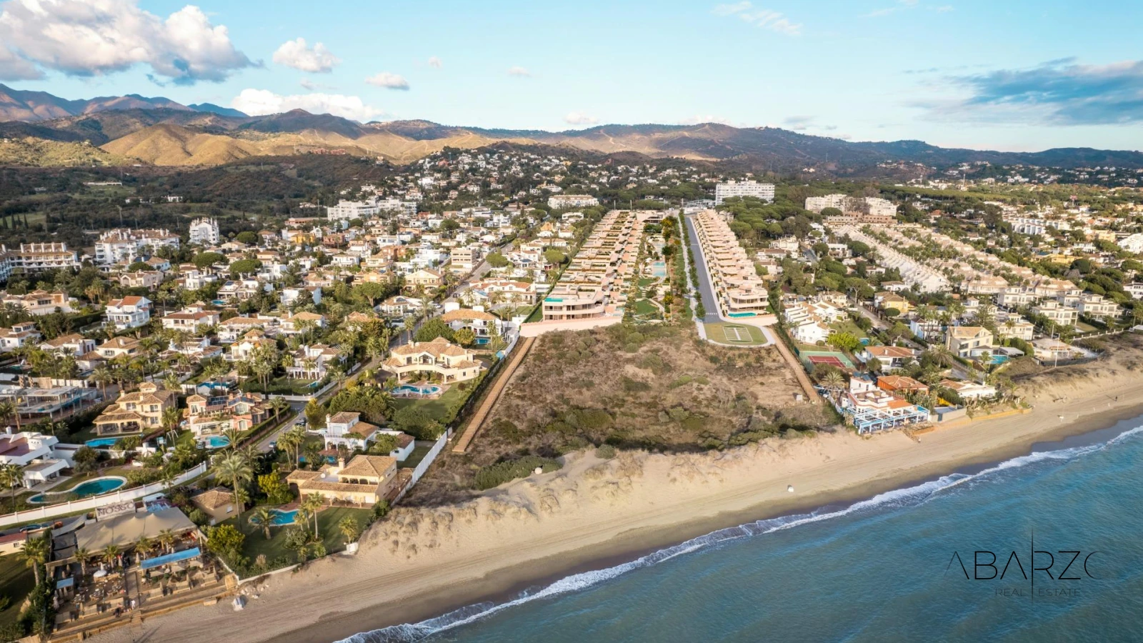 New Build Luxury Frontline Apartments and Townhouses in Las Chapas, Marbella — interior, Marbella East, Marbella (26 of 27)