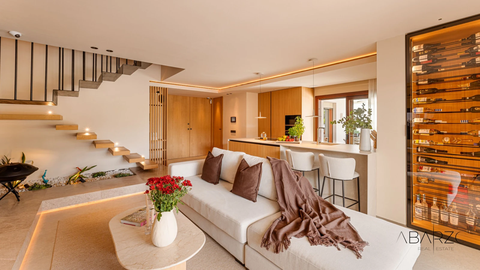 Luxurious three-bedroom duplex penthouse with terraces in Las Lomas del Rey, Marbella Golden Mile — interior, Golden Mile, Marbella (5 of 28)