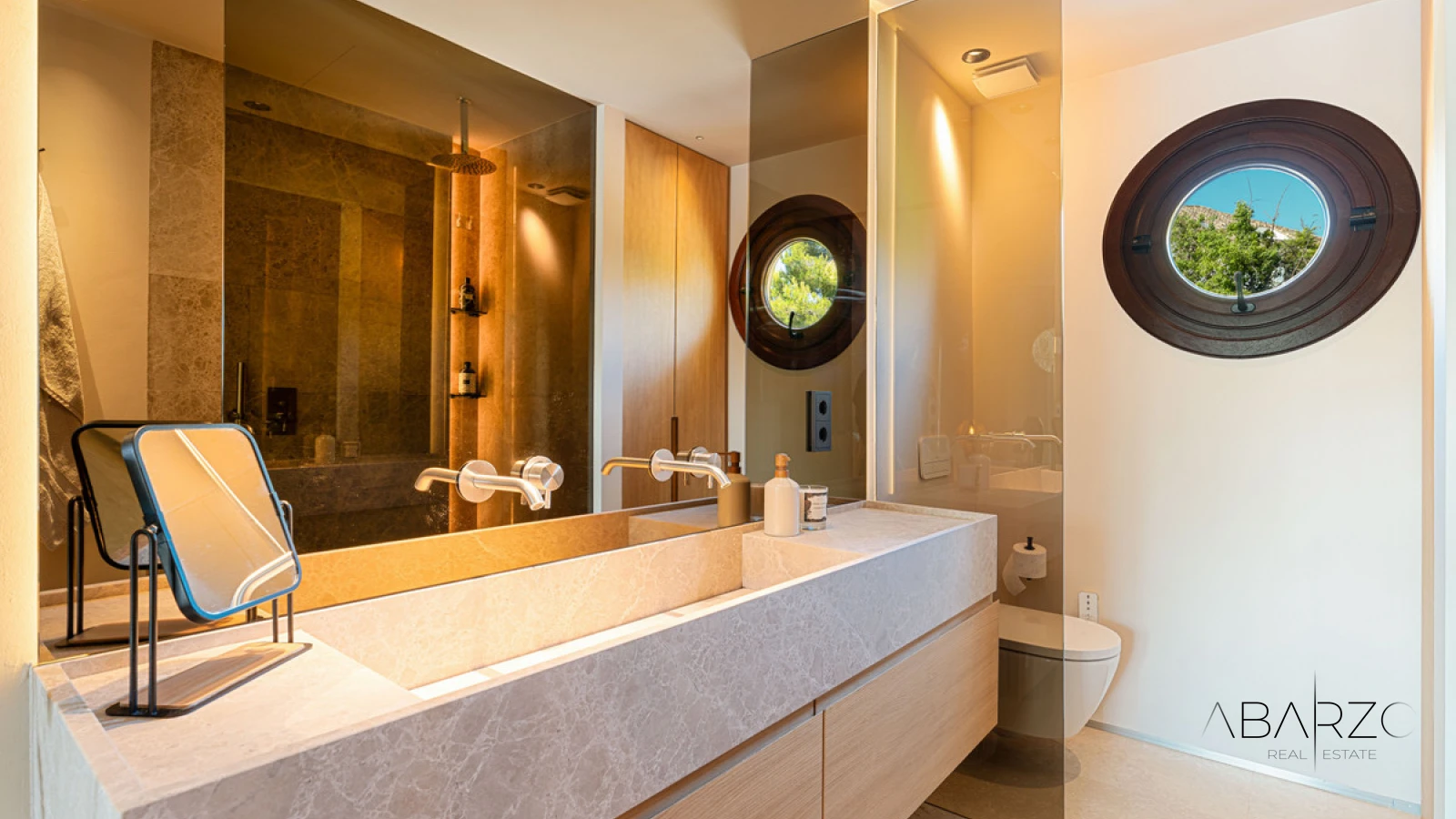 Luxurious three-bedroom duplex penthouse with terraces in Las Lomas del Rey, Marbella Golden Mile — interior, Golden Mile, Marbella (16 of 28)
