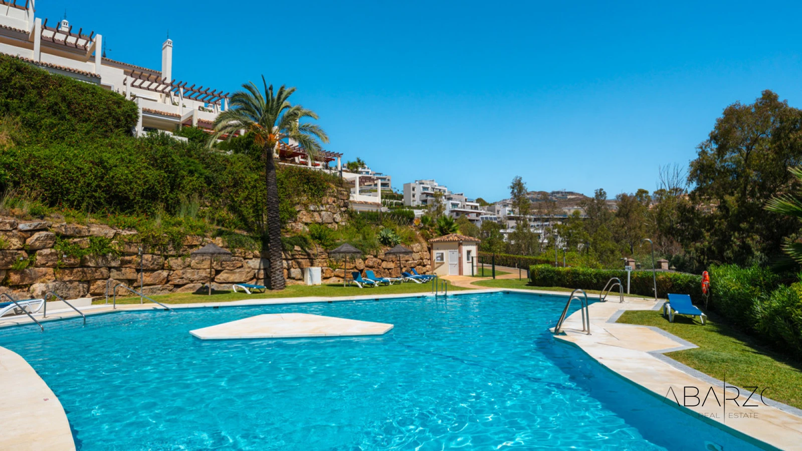 Apartment Jasmine in Nueva Andalucía with panoramic sea and mountain views — luxury property for sale in Nueva Andalucía, Marbella