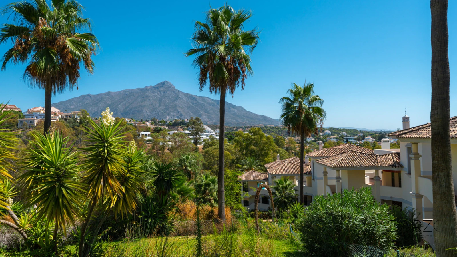 Apartment Jasmine in Nueva Andalucía with panoramic sea and mountain views — interior, Nueva Andalucía, Marbella (25 of 29)