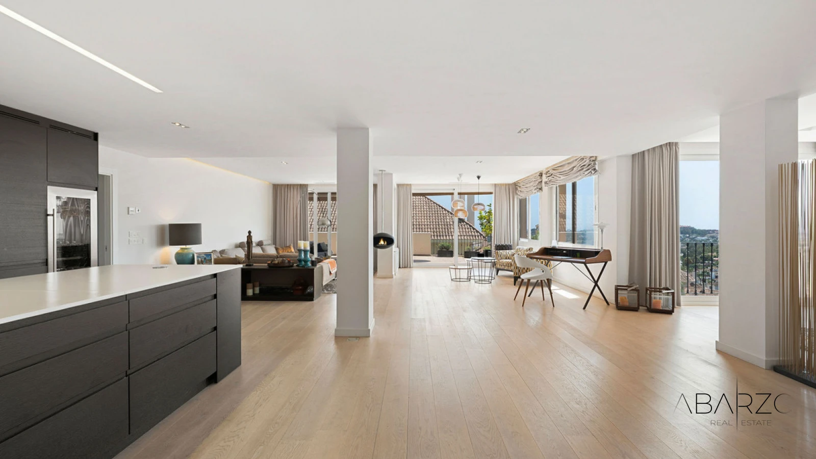 Duplex apartment for sale in Aloha Hill Club, Nueva Andalucía with sea views and luxury amenities — interior, Nueva Andalucía, Marbella (7 of 28)