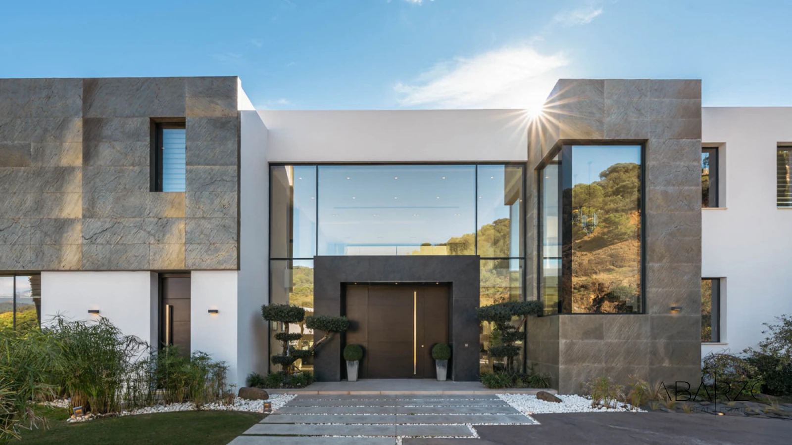 Luxury Villa in El Madroñal, Benahavís with Panoramic Sea and Mountain Views — interior, El Madroñal, Benahavís (5 of 49)
