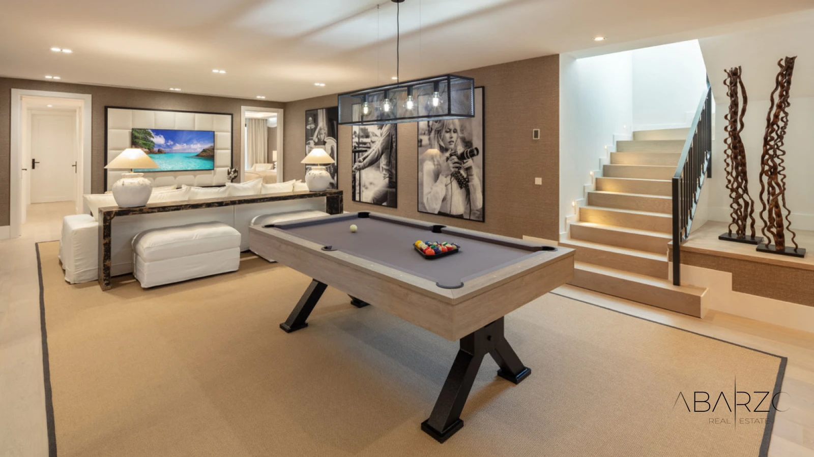 Exceptional 5-Bedroom Villa in Las Brisas Golf, Nueva Andalucía with Heated Pools and Golf Views — interior, Nueva Andalucía, Marbella (28 of 40)
