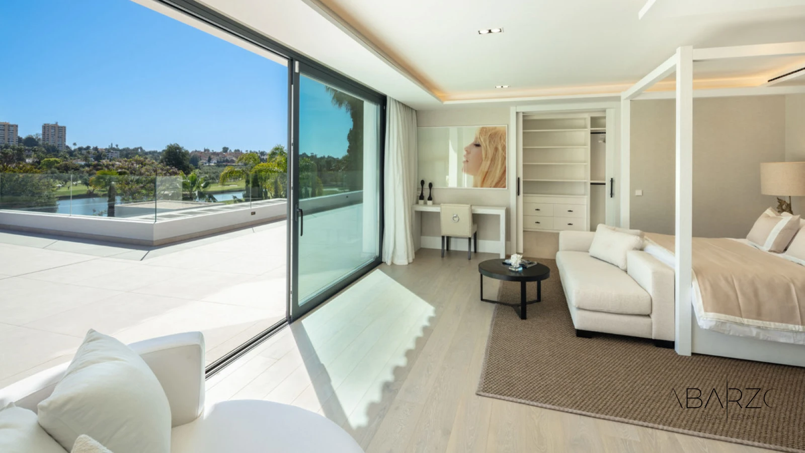 Exceptional 5-Bedroom Villa in Las Brisas Golf, Nueva Andalucía with Heated Pools and Golf Views — interior, Nueva Andalucía, Marbella (22 of 40)