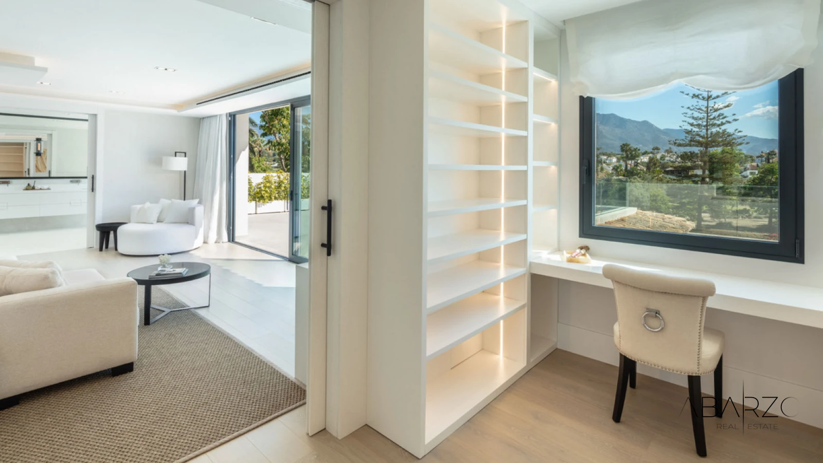 Exceptional 5-Bedroom Villa in Las Brisas Golf, Nueva Andalucía with Heated Pools and Golf Views — interior, Nueva Andalucía, Marbella (24 of 40)