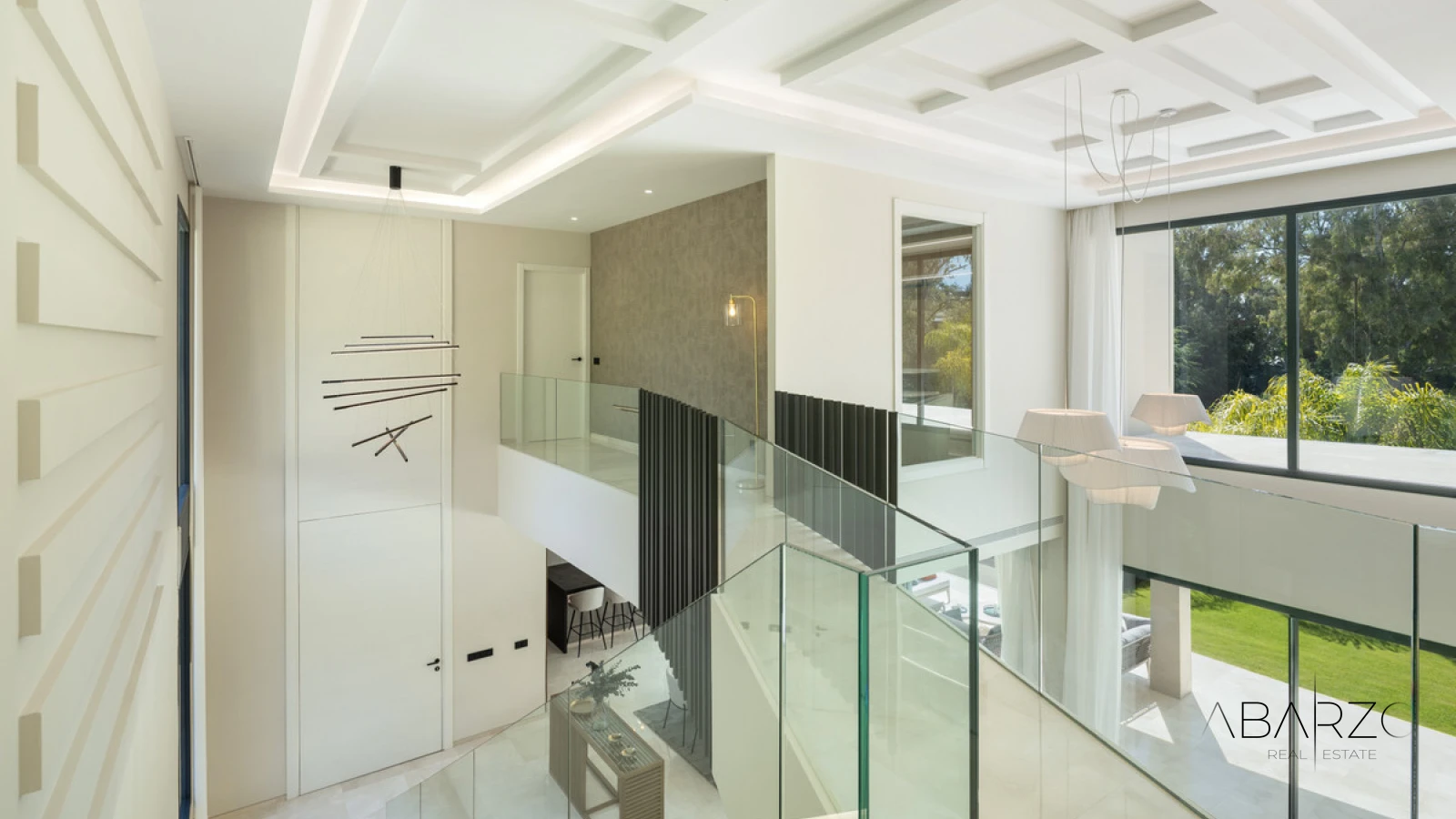 Exclusive 5-Bedroom Villa with Jacuzzi and Mountain Views in La Cerquilla, Marbella — interior, Nueva Andalucía, Marbella (14 of 44)